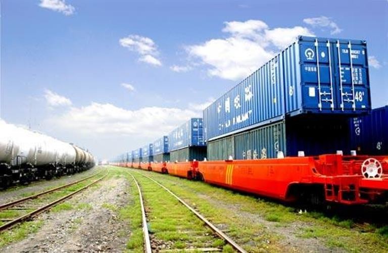 Китай с 1 января запустил прямые железнодорожные грузоперевозки в Великобританию