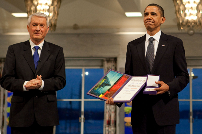 За какие на самом деле заслуги Обама получил медаль Пентагона?