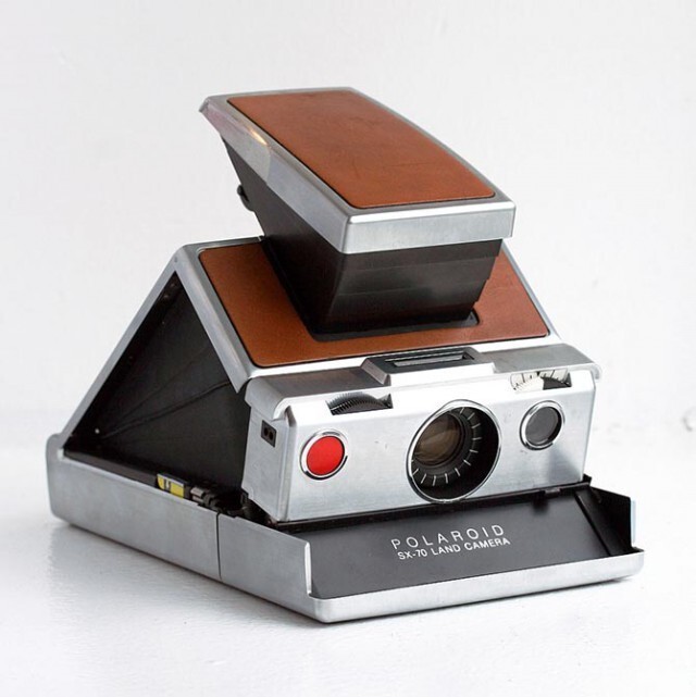 Polaroid SX-70: 