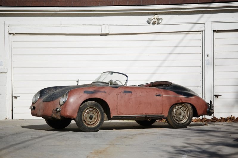 Конкретно данный экземпляр Porsche 356 Super Speedster A 1958 года выпуска почти всю свою жизнь провел в одном месте!