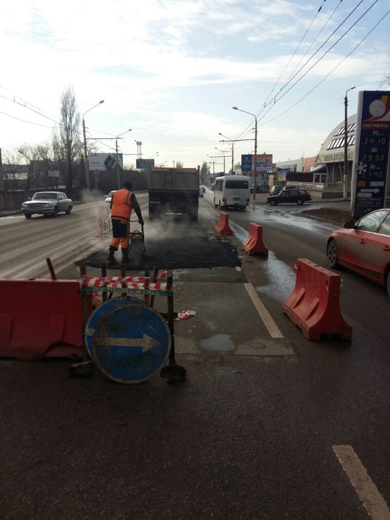 Трамплин на дороге в Ростове
