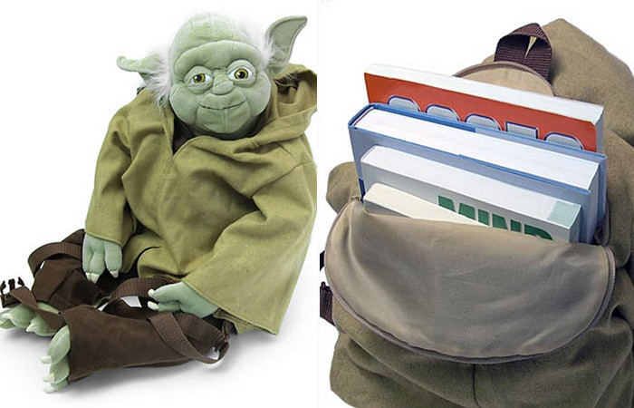 15. Yoda Push backpack.Рюкзак с персонажем из «Звездных воин».