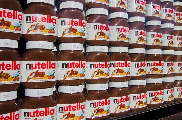 Почему итальянские ритейлеры бойкотируют Nutella