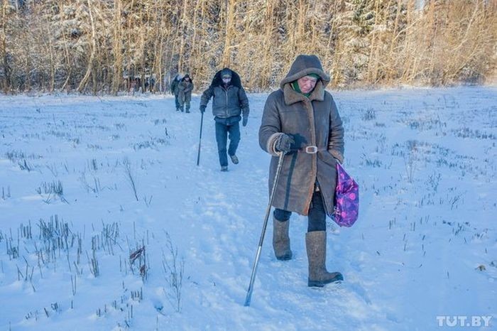 Как живут бомжи на городских свалках в зимнее время года