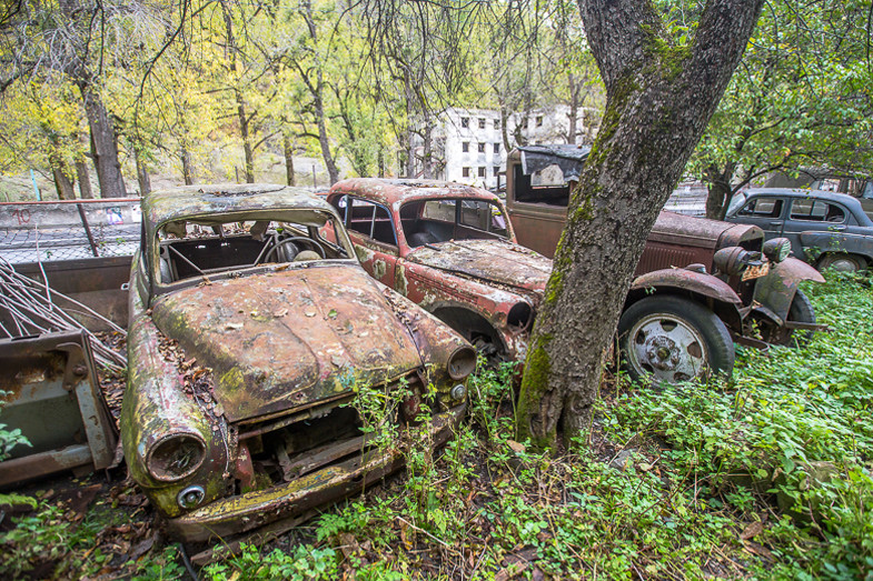 Коллекция автомобилей с улицы Сталина