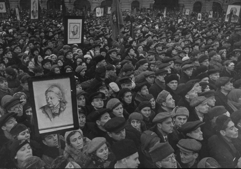 1930-е, похороны Крупской. Фото Сергея Коршунова.