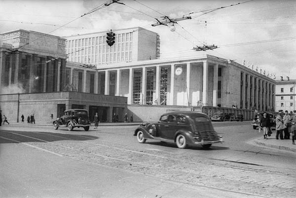 Москва довоенная, Москва послевоенная