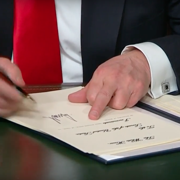 Когда подписываешь первые документы на посту президента