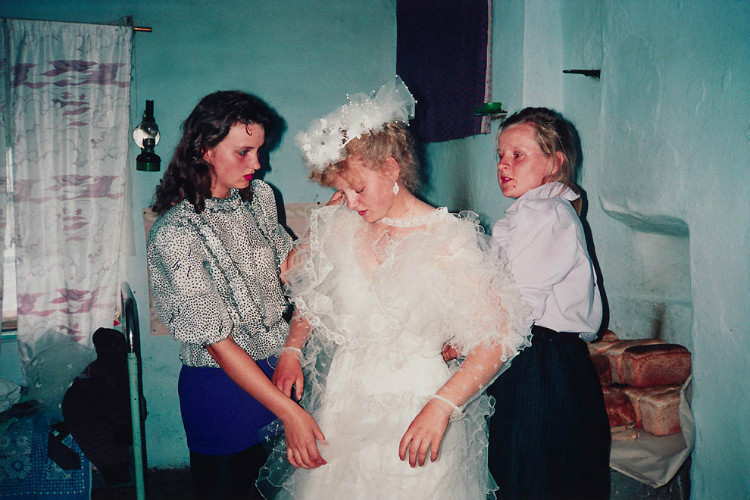 10. Шамановская, невеста, 1992 год