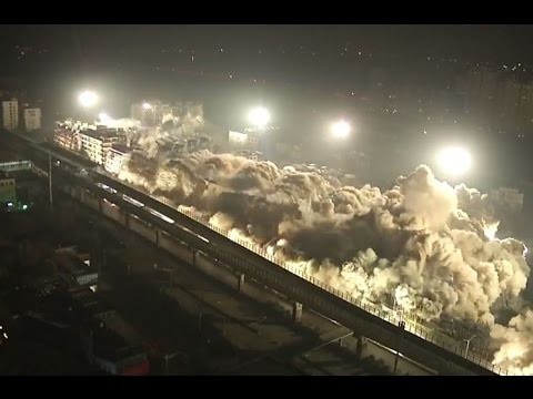 В Китае 19 зданий взорвали за 10 секунд 
