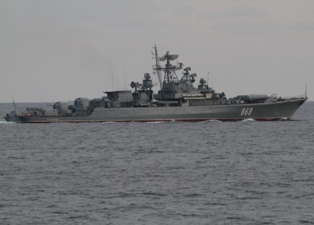 Флот Украины обстрелял российскую буровую вышку у Крыма