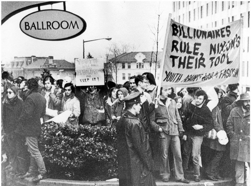 Протесты молодежи в день инаугурации Ричарда Никсона, 1969 год, Вашингтон, США