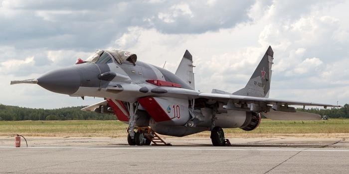 "Точка опоры": МиГ-35 заставил НАТО переживать за F-35 и "Рапторов"