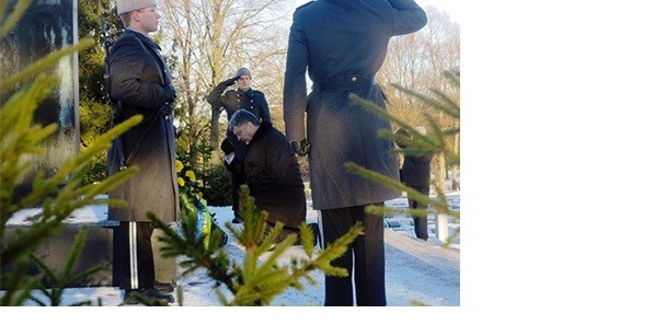 Соловьев высмеял падение Порошенко перед могилой фашиста: Это уже «белочка»