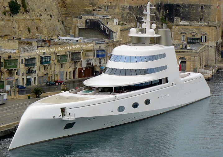 4 Superyacht A («Мегаяхта А» или просто «А») — 323 млн. долларов