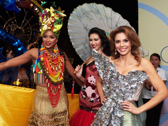 25-26 января прошли отборочные конкурсы в национальных костюмах и бикини.