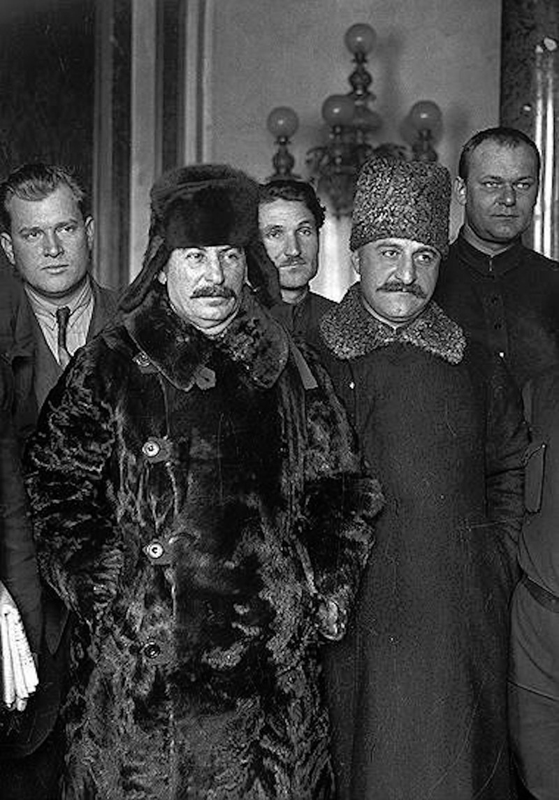 Похороны Стратонавтов. Иосиф Сталин и Серго Орджоникидзе. 1934