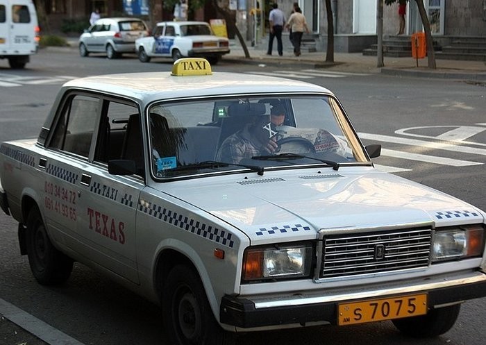 3. Такси в Армении