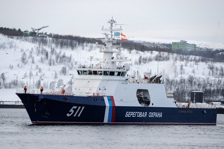 Уникальный пограничный корабль «Полярная звезда» прибыл в Мурманск