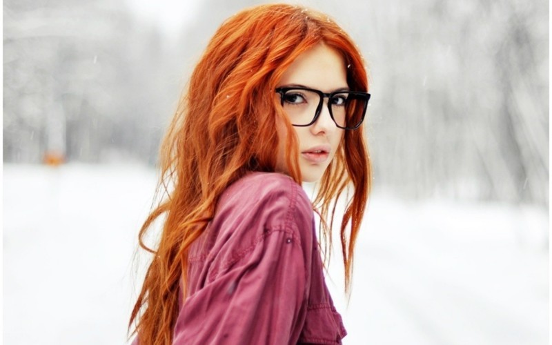  Милые девушки с огненно-рыжими волосами