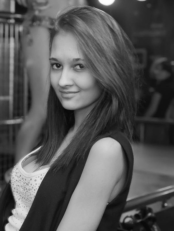 Красивая девушка татарочка