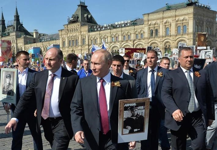 Тел Хранители... Закрыть от пули