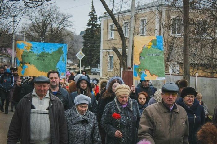  Захоронение останков советского солдата