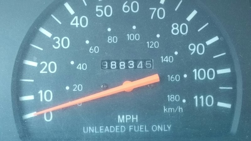 Toyota Tacoma с пробегом более 1,5 млн километров