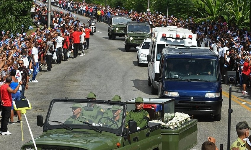 6. Церемония похорон Фиделя Кастро, прощальный президентский кортеж