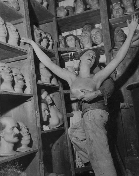 Фабрика манекенов, Франция, 1948 год.