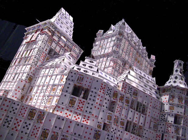 Карточный замок Шато-Фронтенак, достопримечательность Квебека, построенный на выставке ExpoQuebec в 2007 году.