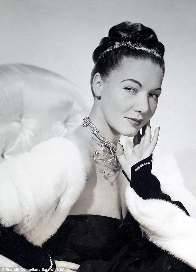 В 40-х Тао выступала в кабаре Лондона, потом отправилась покорять Голливуд  