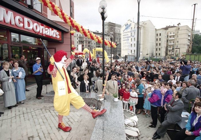 Открытие нового ресторана McDonald’s в Москве, 18 августа 1995 года  