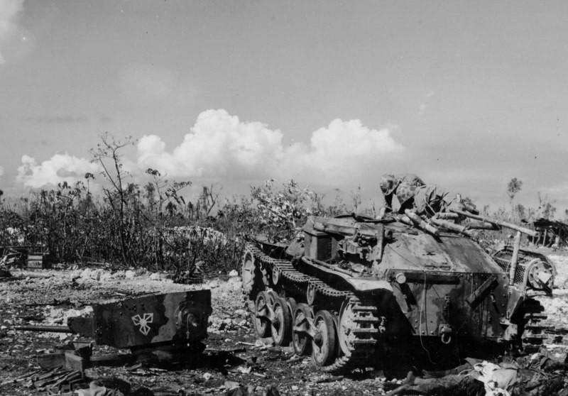 Битва за Пелелиу в фотографиях, 1944 г