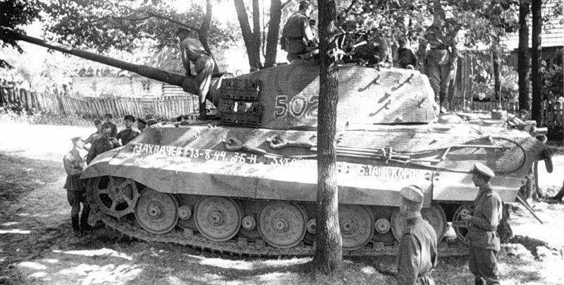 Неравные танковые дуэли. Т-34-85 против «Королевских тигров»
