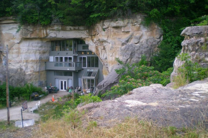 Дом в пещере - Фест, штата Миссури