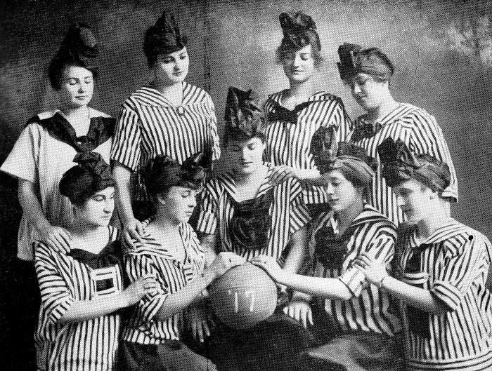 Женская баскетбольная команда. США. 1917 год