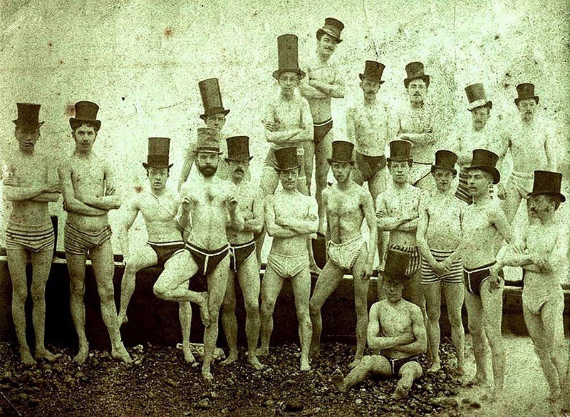 Джентльмены Брайтонского клуба купальщиков. Англия. 1860-е