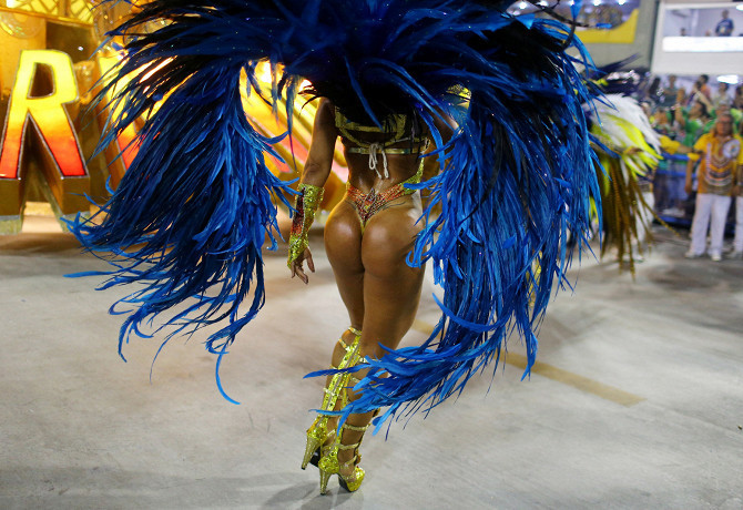 Грандиозный карнавал в Рио