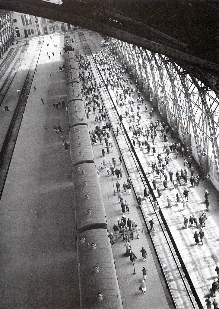 Киевский вокзал, Москва, 1936 год.