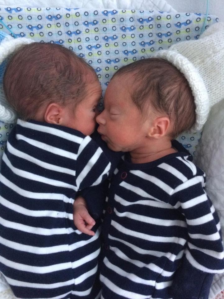 Родители думали, что неродившиеся близнецы машут им с экрана. Но правда была куда страшнее…