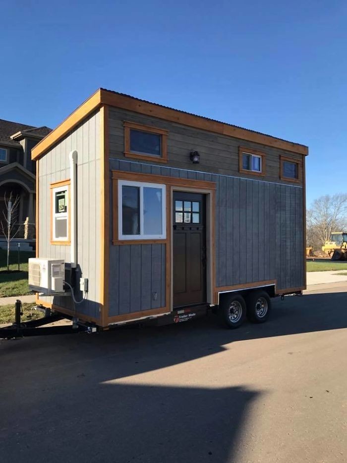 В Канзасе построили бесплатные дома для ветеранов, которым негде жить