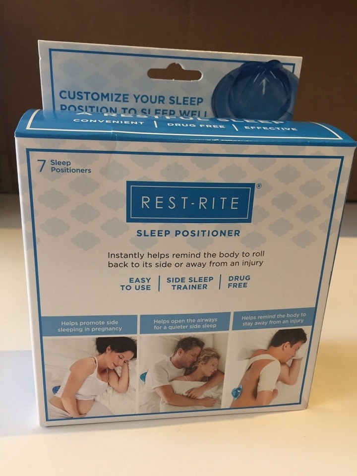 Постельная тема на этом не исчерпывается. Еще есть приспособление Rest-Rite Sleep Positioner, которое помогает бороться с храпом, предотвращая поворот спящего на спину. 52 доллара.