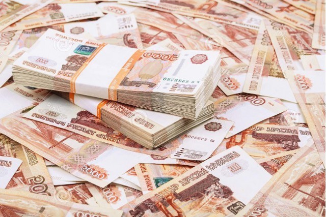 Из дома чиновницы вынесли деньги и золото на 100 млн рублей