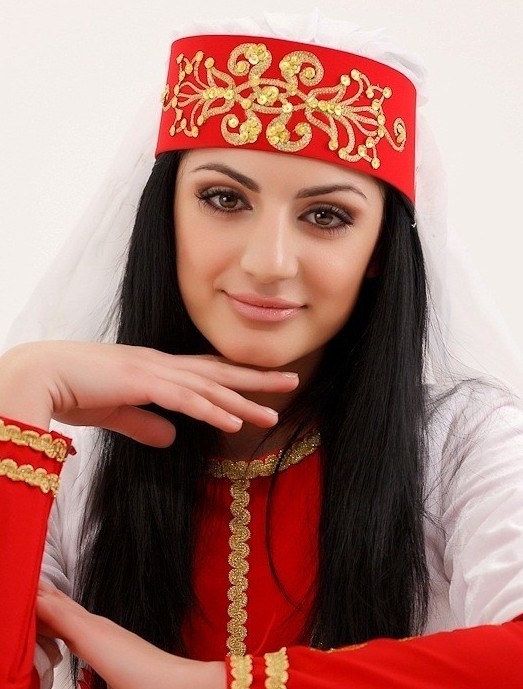 В Армении живут самые красивые девушки