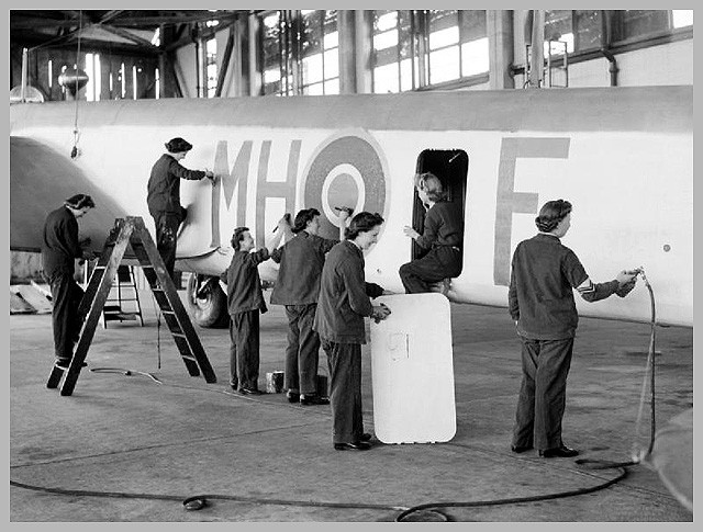 Британский бомбардировщик Armstrong Whitworth A.W.38 "Whitley"