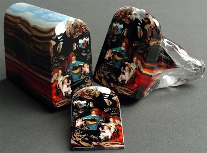Эта "буханка" сделана из стекла! Автор - стеклодув Лорен Стамп. А каждый ломтик стоит $5000