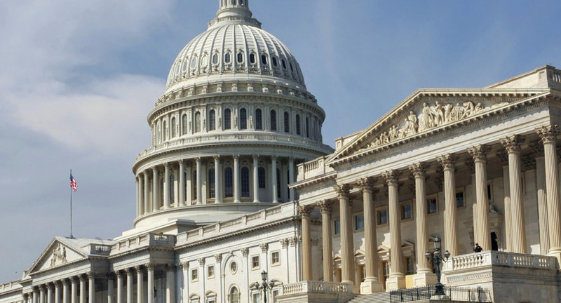 Новости США: Американский конгресс хочет допросить Манафорта