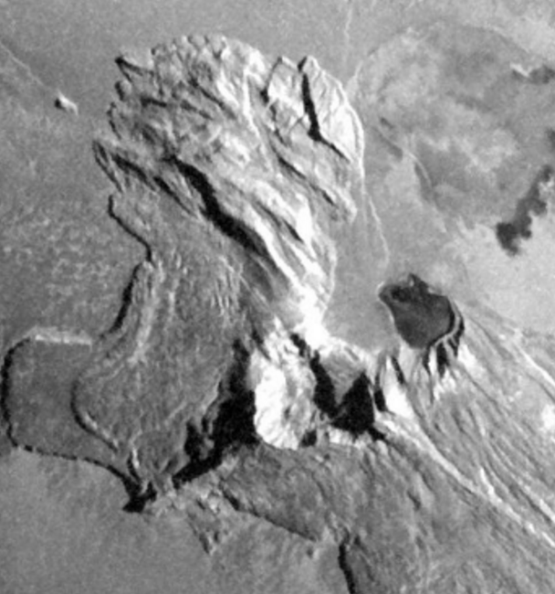 Ионическая гора (спутник Ио, система Юпитера)