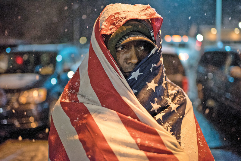 Расист демонстративно зарезал чернокожего в Нью-Йорке